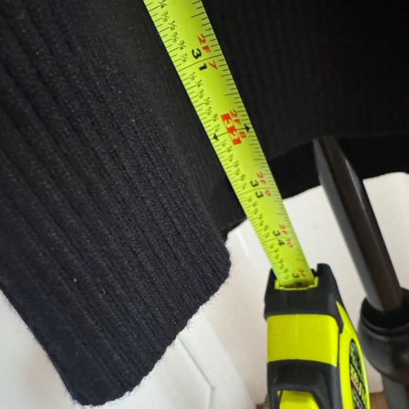 LOUIS VUITTON WOMEN'S SWEATER DRESS SIZE LARGE BRAND NEW WITH TAGS - Picture 5 of 10